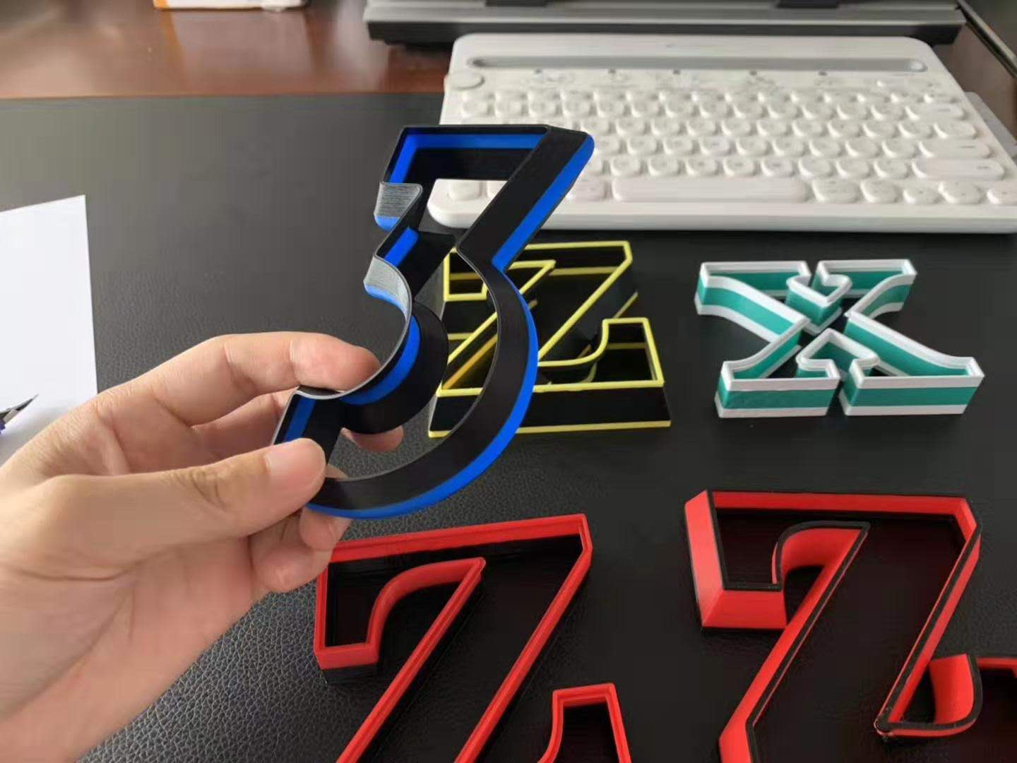 3D打印發(fā)光字廣告牌